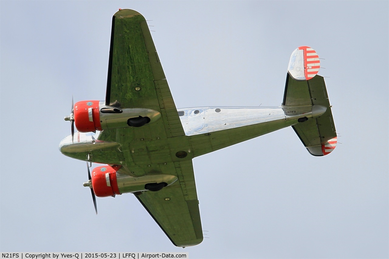 N21FS, 1952 Beech Expeditor 3NM C/N CA-138, Beech 3NM, On display, La Ferté-Alais (LFFQ) Air show 2015
