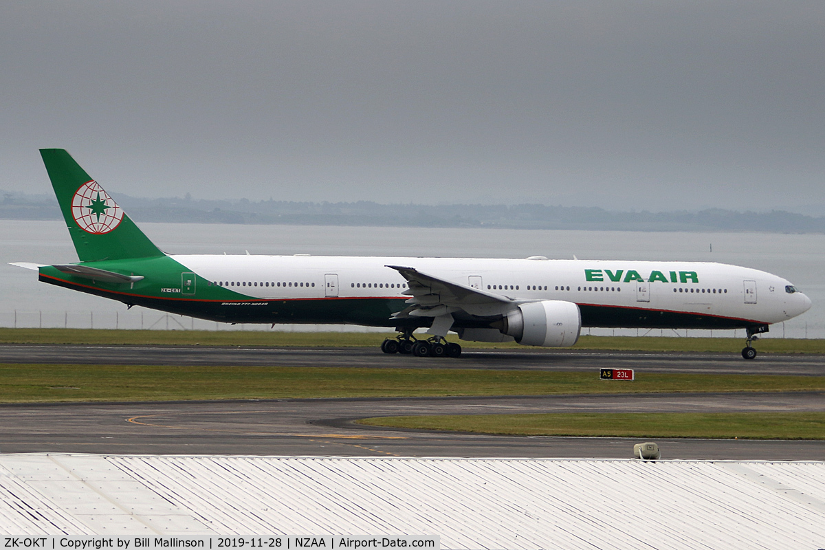 ZK-OKT, 2010 Boeing 777-35E/ER C/N 32644, leased due to 787 RR engine issues