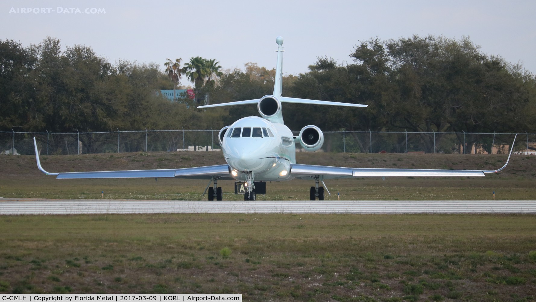 C-GMLH, 2001 Dassault Falcon 900EX C/N 76, ORL Spotting