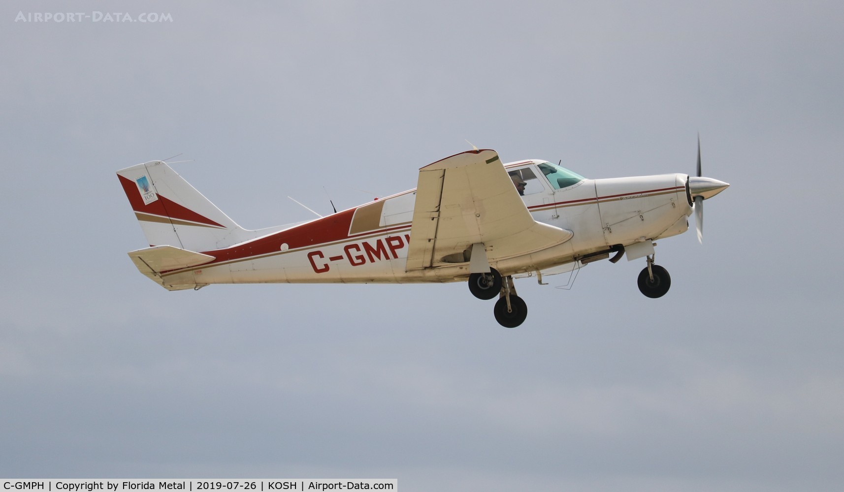 C-GMPH, 1960 Piper PA-24 C/N 24 1694, OSH 2019