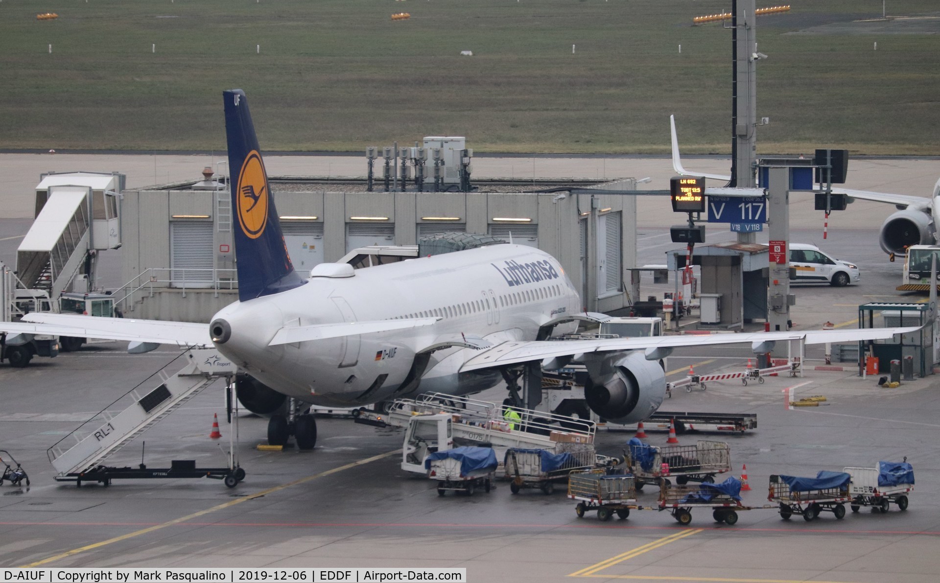 D-AIUF, 2014 Airbus A320-214 C/N 6141, Airbus A320-214