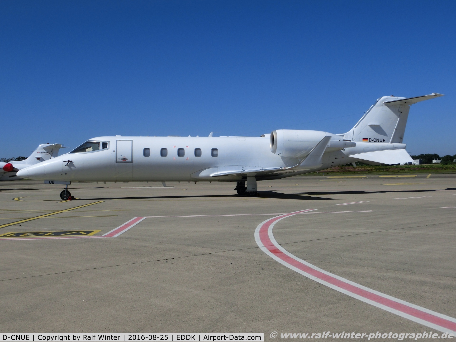 D-CNUE, 1999 Learjet 60 C/N 60-170, Learjet 60 - IFA Flight Ambulance International - 60-170 - D-CNUE - 25.08.2016 - CGN