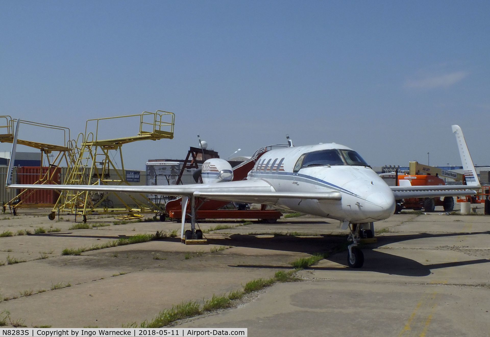 N8283S, 1993 Beech 2000A Starship 1 Starship 1 C/N NC-41, Beechcraft 2000A Starship 1 at the Kansas Aviation Museum, Wichita KS