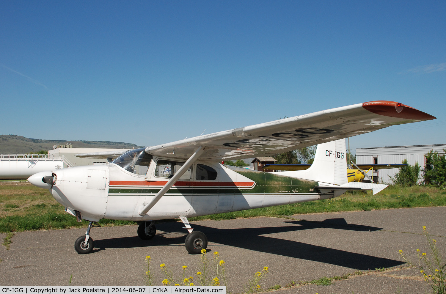 CF-IGG, 1956 Cessna 182 Skylane C/N 33470, CF-IGG at Kamloops airport BC