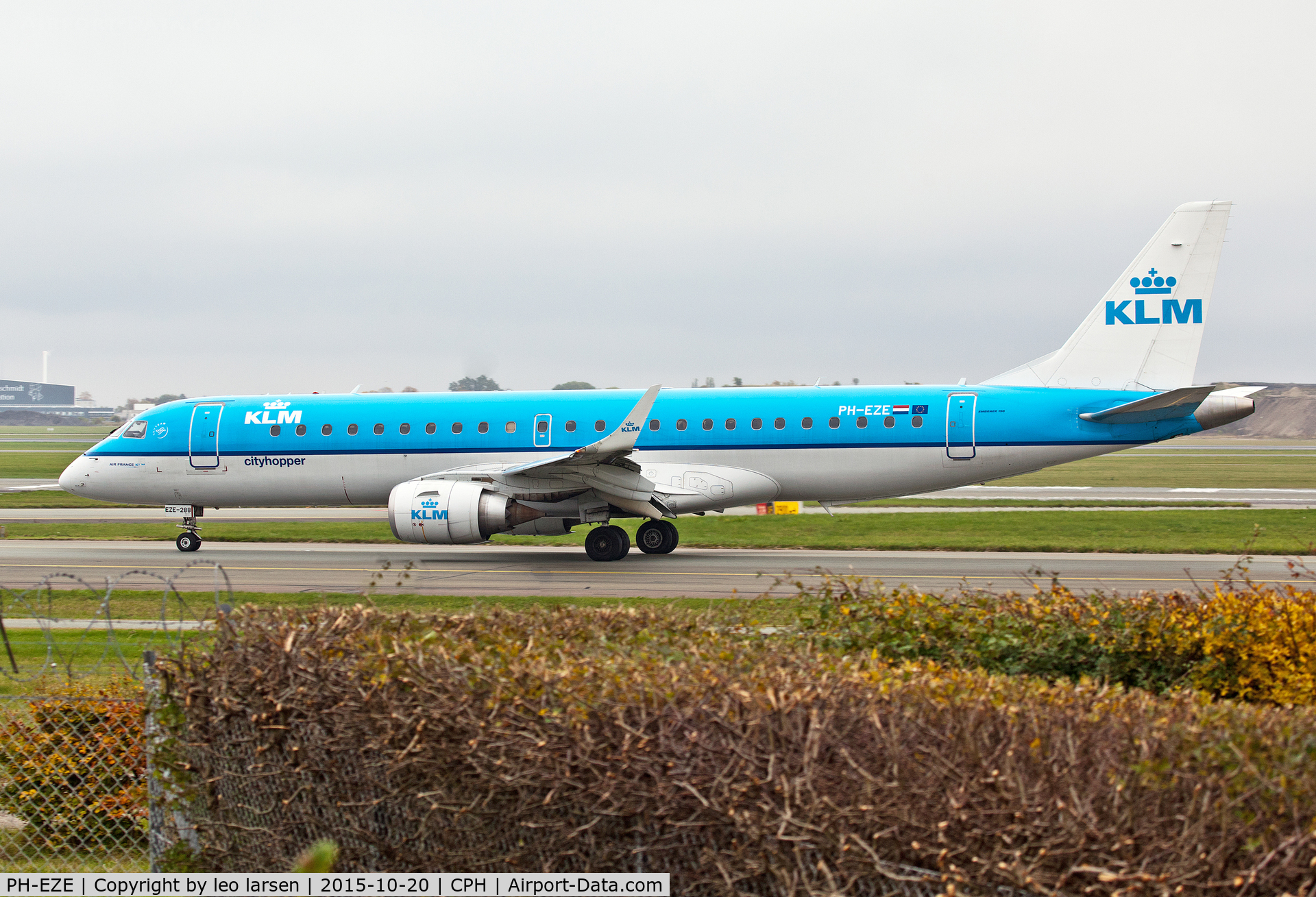 PH-EZE, 2009 Embraer 190LR (ERJ-190-100LR) C/N 19000288, Copenhagen 20.10.2015