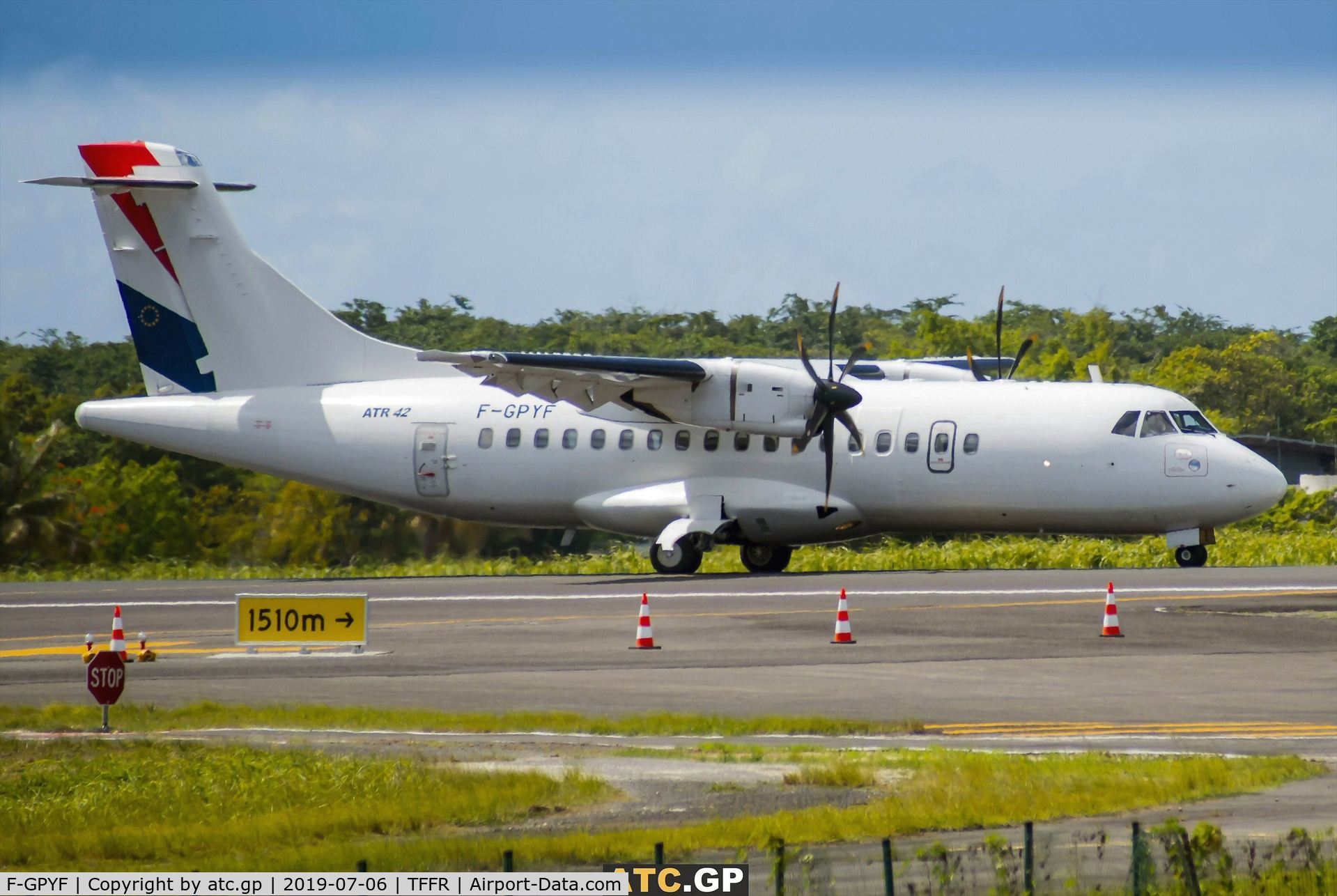 F-GPYF, 1995 ATR 42-500 C/N 495, ATR 42-500 operated by Air Antilles arriving at Pointe-à-Pitre airport (PTP)