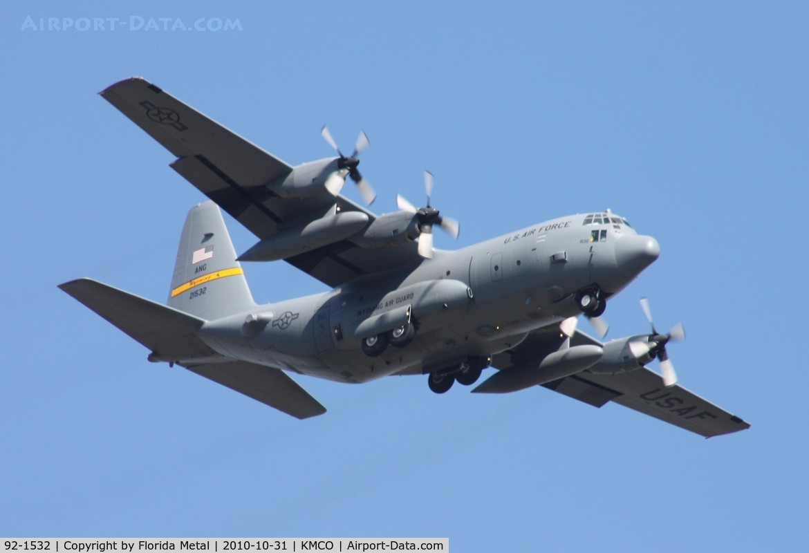 92-1532, 1992 Lockheed C-130H Hercules C/N 382-5328, Airlift and Tanker 2010