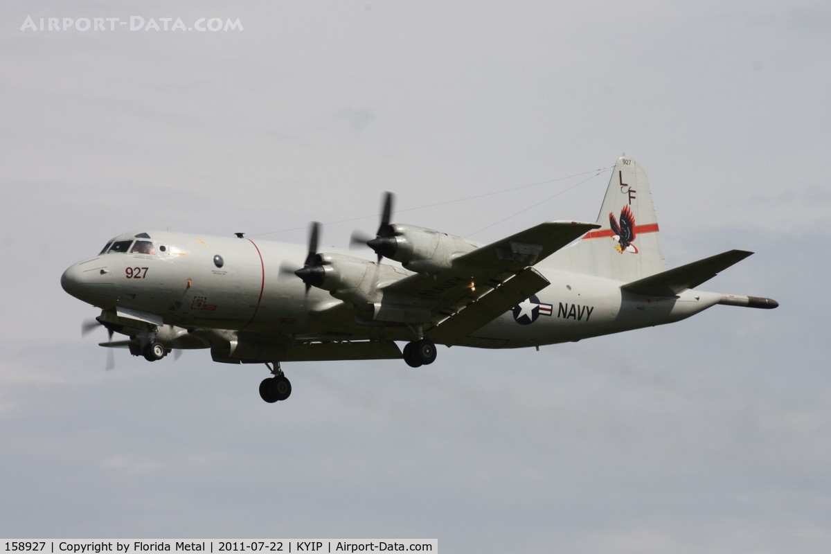 158927, Lockheed P-3C-145-LO Orion C/N 285A-5599, TOM 2011
