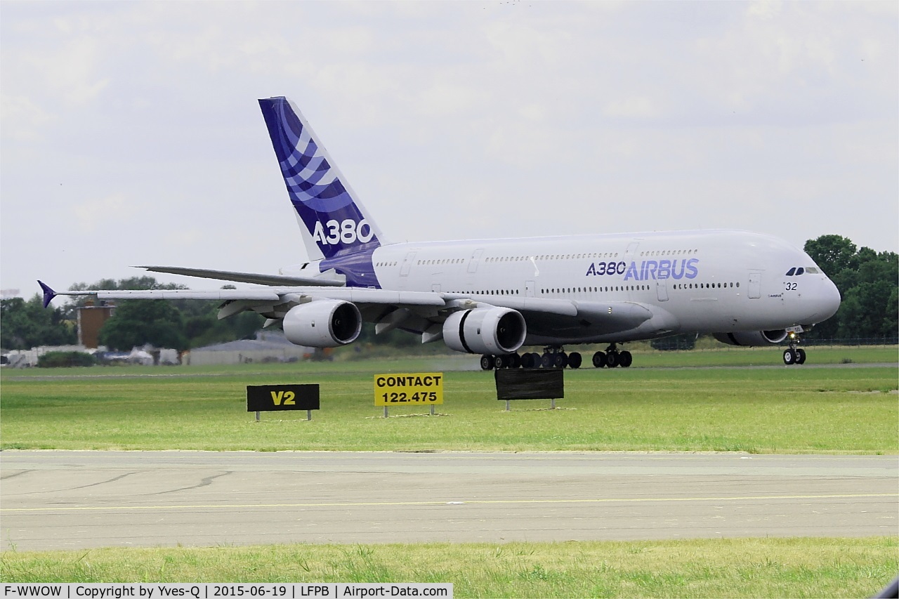 F-WWOW, 2005 Airbus A380-841 C/N 001, Airbus A380-841, Landing rwy 05, Paris-Le Bourget (LFPB-LBG) Air show 2015