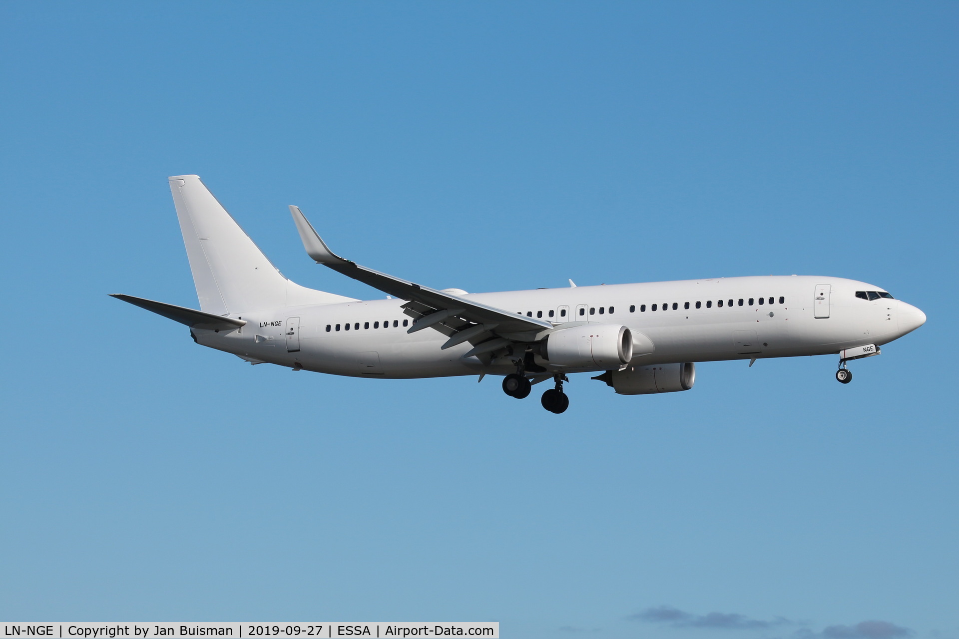 LN-NGE, 2012 Boeing 737-8JP C/N 39050, Norwegian