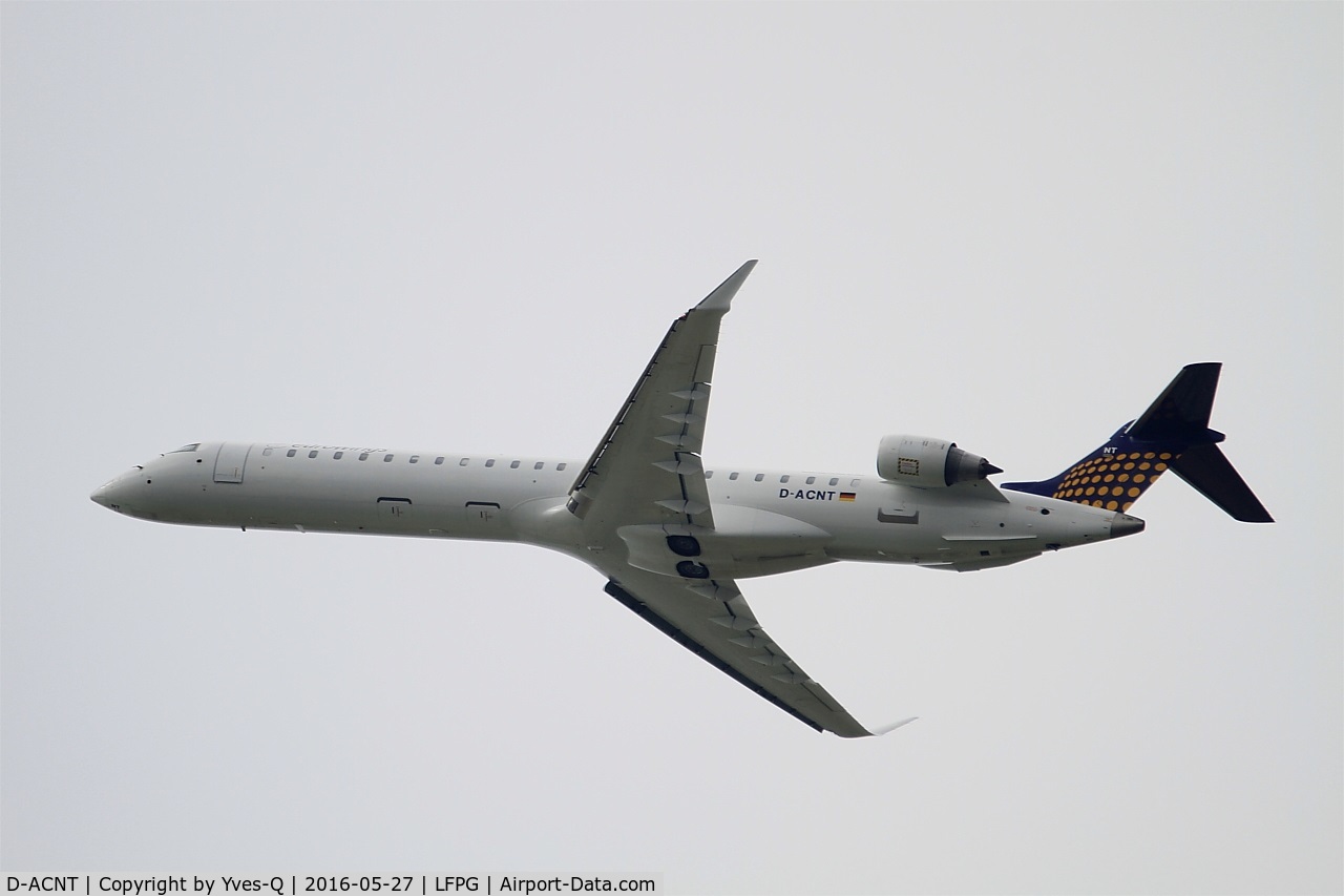 D-ACNT, 2011 Bombardier CRJ-900 NG (CL-600-2D24) C/N 15264, Bombardier CRJ-900 NG, Take off rwy 27L, Roissy Charles De Gaulle airport (LFPG-CDG)