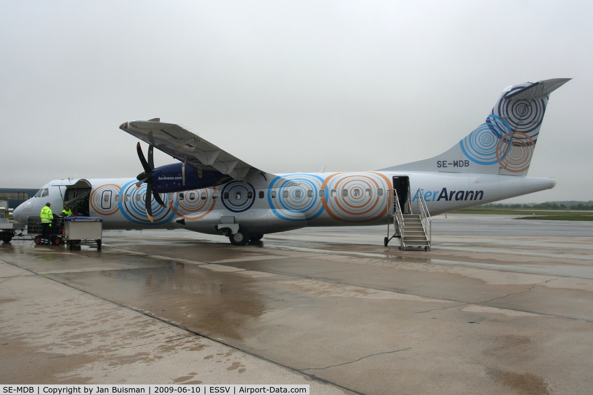 SE-MDB, 2008 ATR 72-212A C/N 822, Golden Air