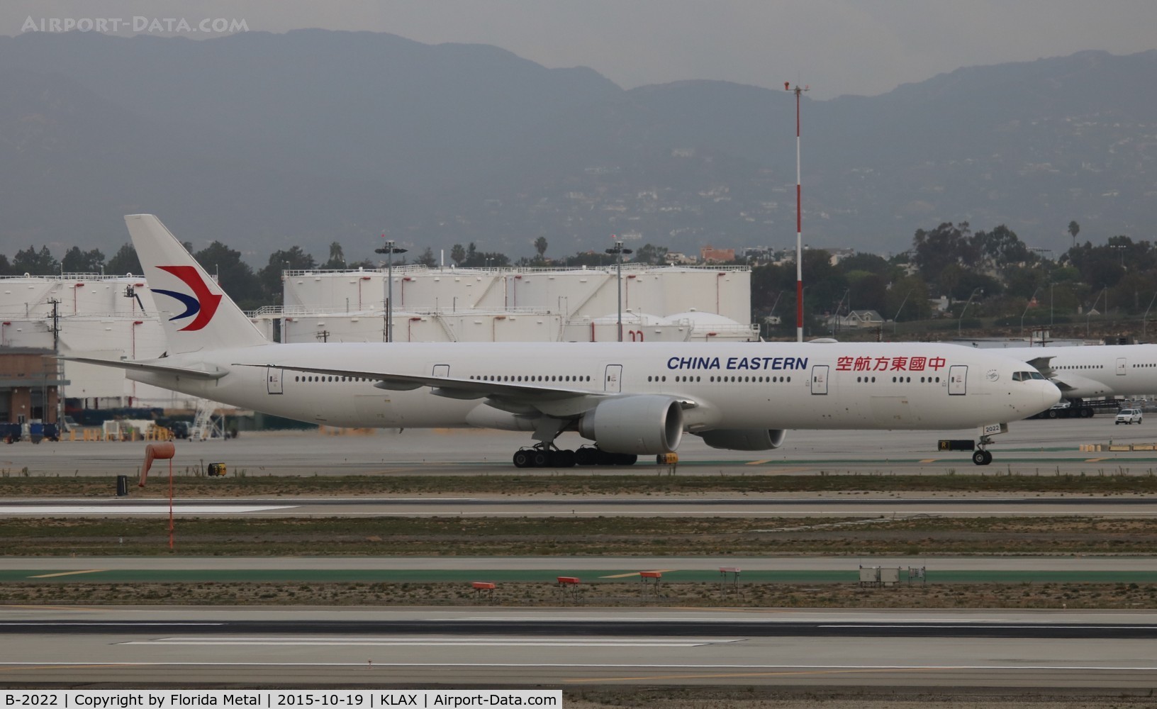 B-2022, 2015 Boeing 777-39P/ER C/N 43274, LAX spotting