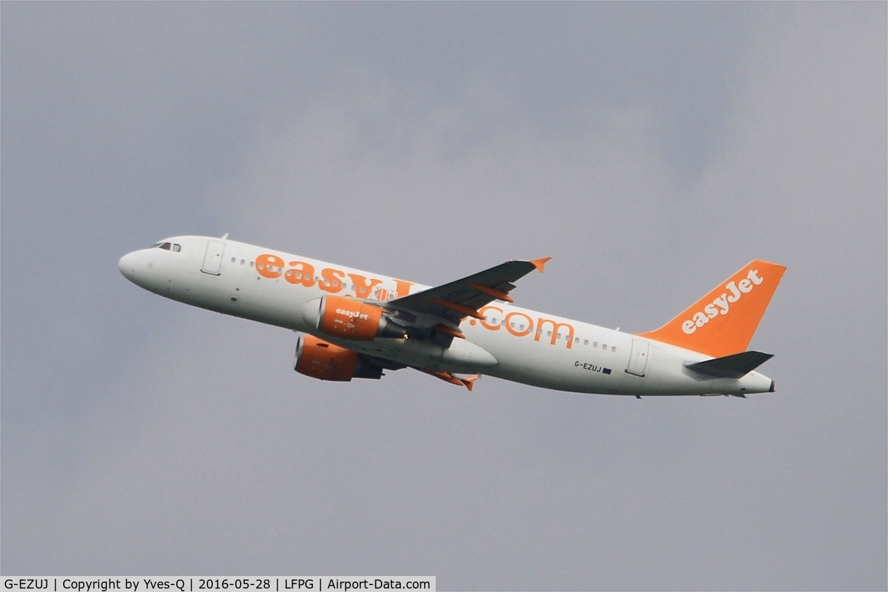 G-EZUJ, 2011 Airbus A320-214 C/N 4740, Airbus A320-214, Take off rwy 08L, Roissy Charles De Gaulle airport (LFPG-CDG)