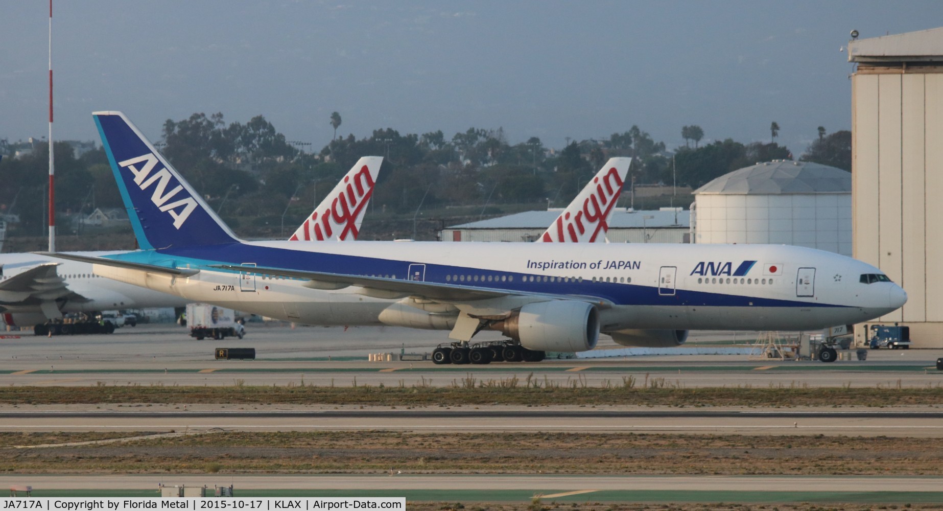 JA717A, 2006 Boeing 777-281/ER C/N 33415, LAX 2015