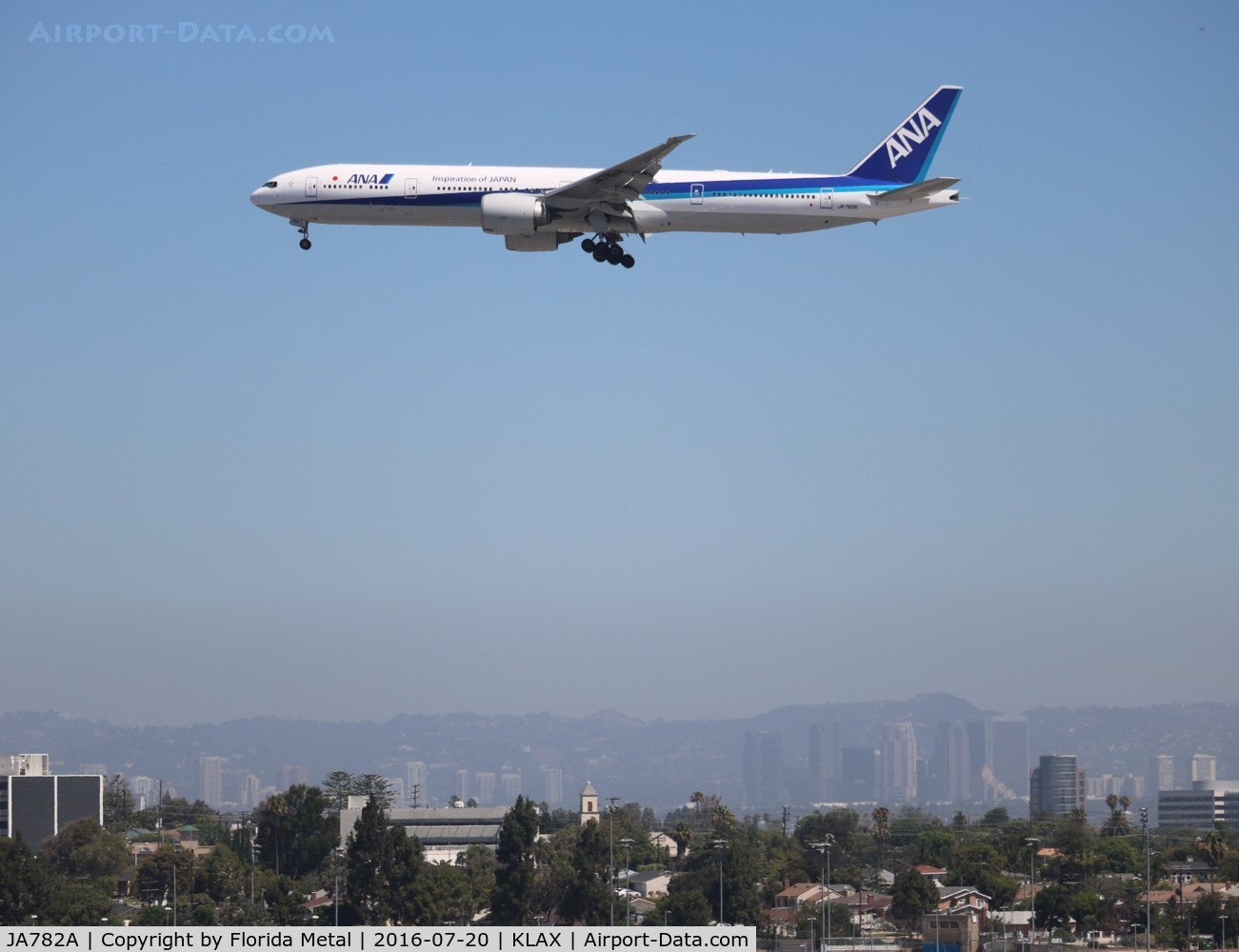 JA782A, 2007 Boeing 777-381/ER C/N 33416/691, LAX 2016