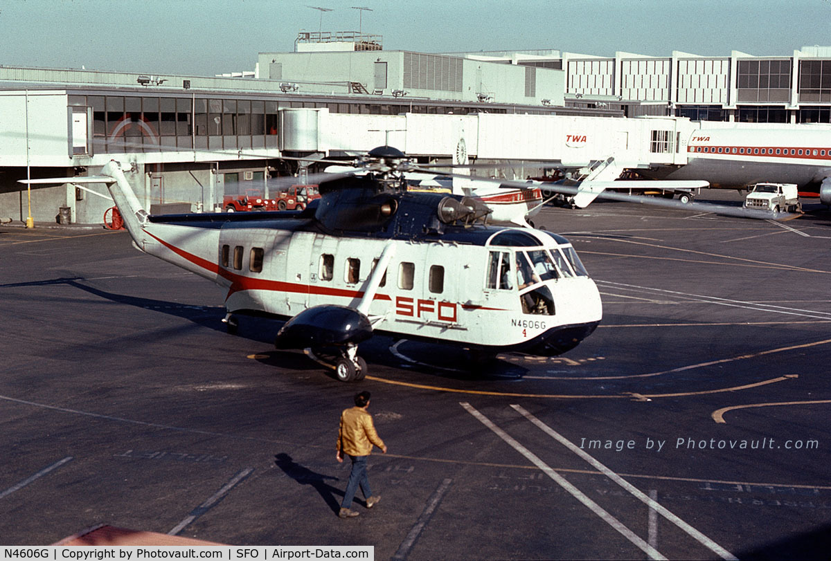 N4606G, Sikorsky S-61N C/N 61224, N4606G in the early 60's at SFO