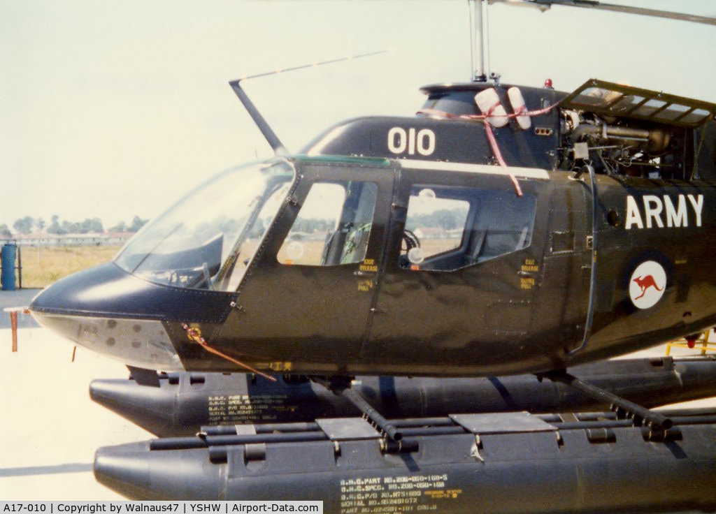 A17-010, Commonwealth CA-32 Kiowa C/N 44510, Low res close-cropped Port side view of Australia Army Bell 206B-1 Kiowa A17-010 Cn 44510 mounted on floats at Holsworthy Army Airfield NSW (YSHW) in Mar 1974. A17-010 was Delivered in early 1972.
