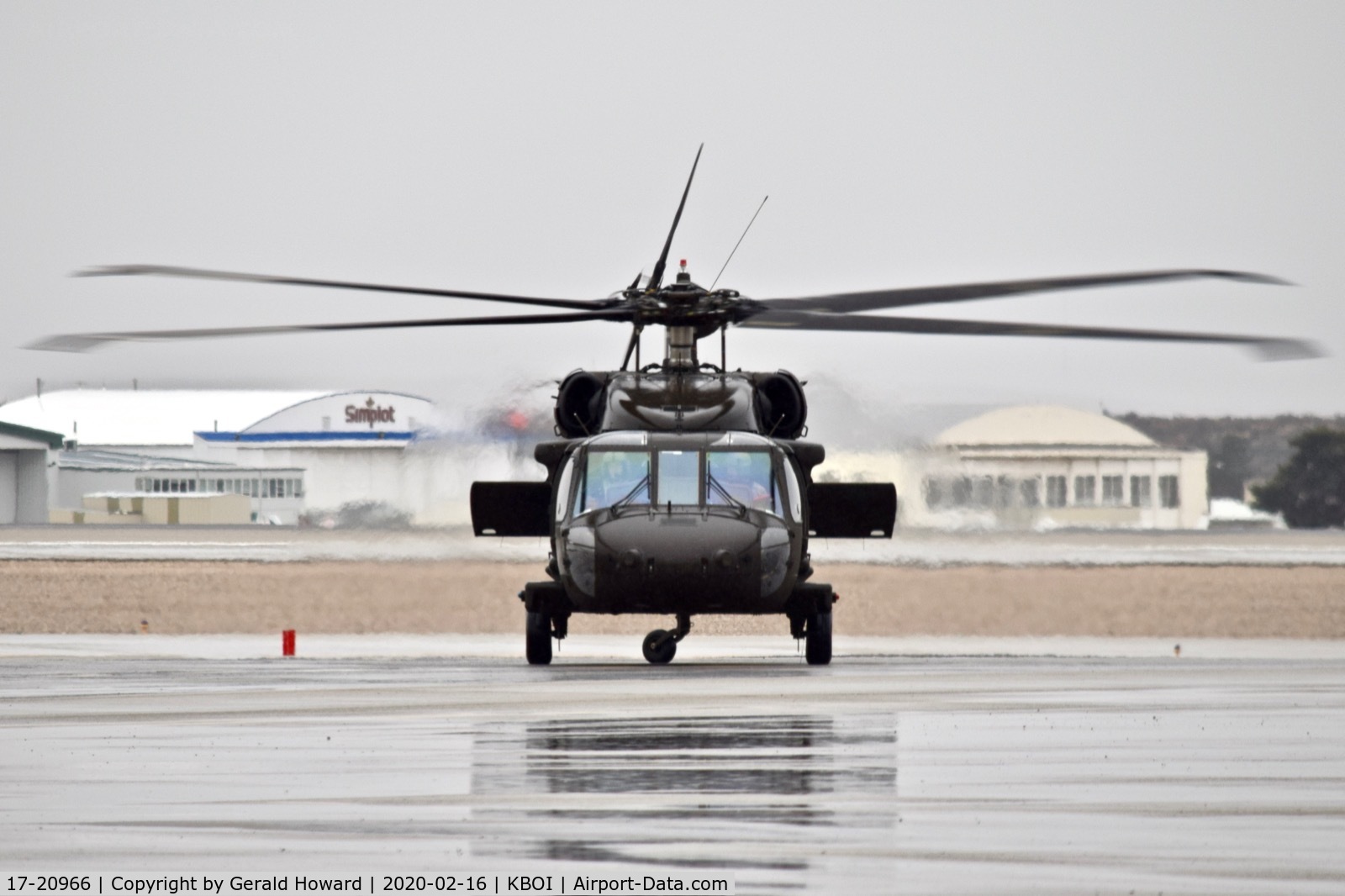 17-20966, 2017 Sikorsky UH-60M Black Hawk C/N 70-4983, On north GA ramp.