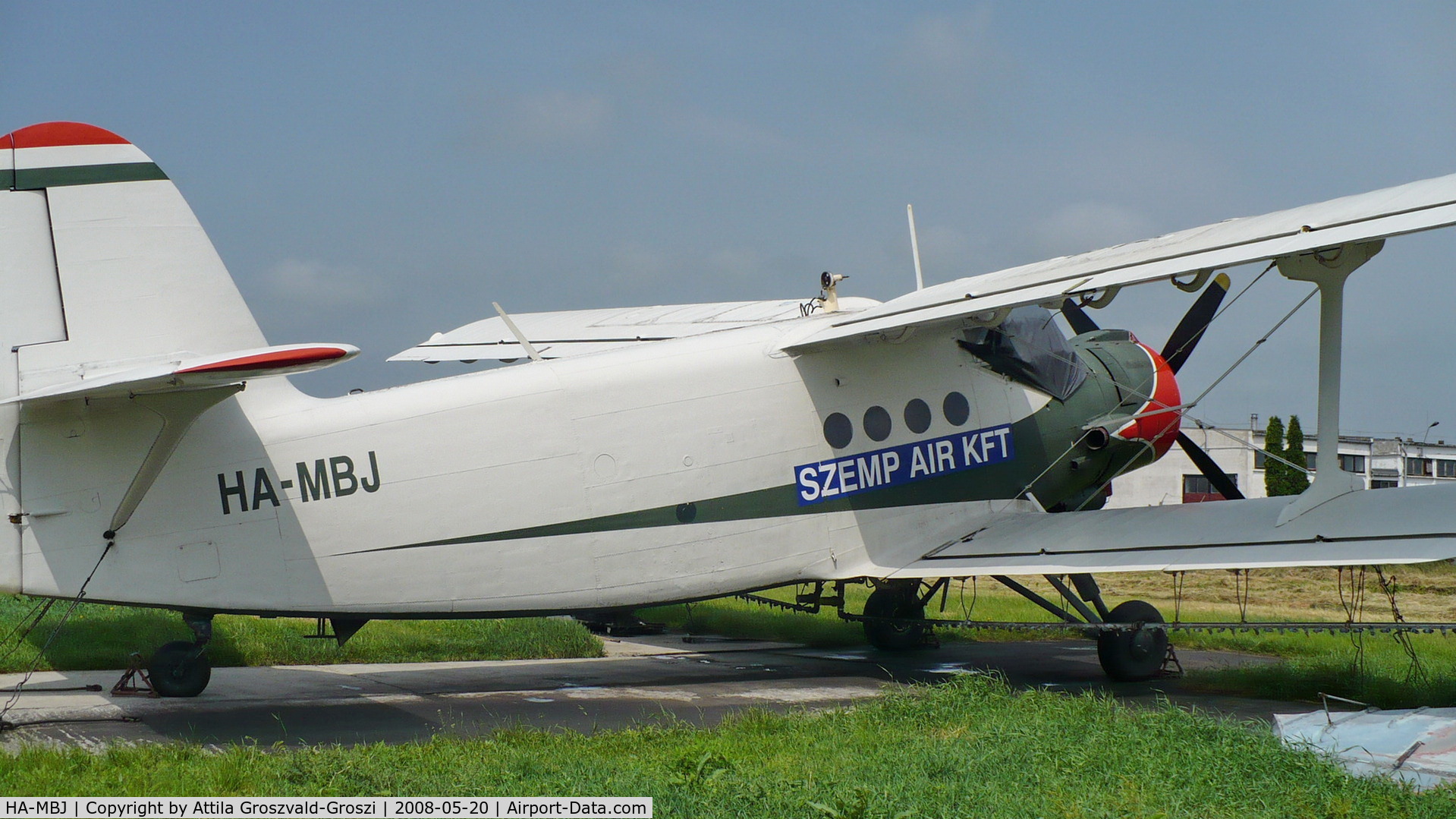 HA-MBJ, 1975 PZL-Mielec An-2R C/N 1G166-28, Nagyszénás agricultural airport and take-off field, Hungary
