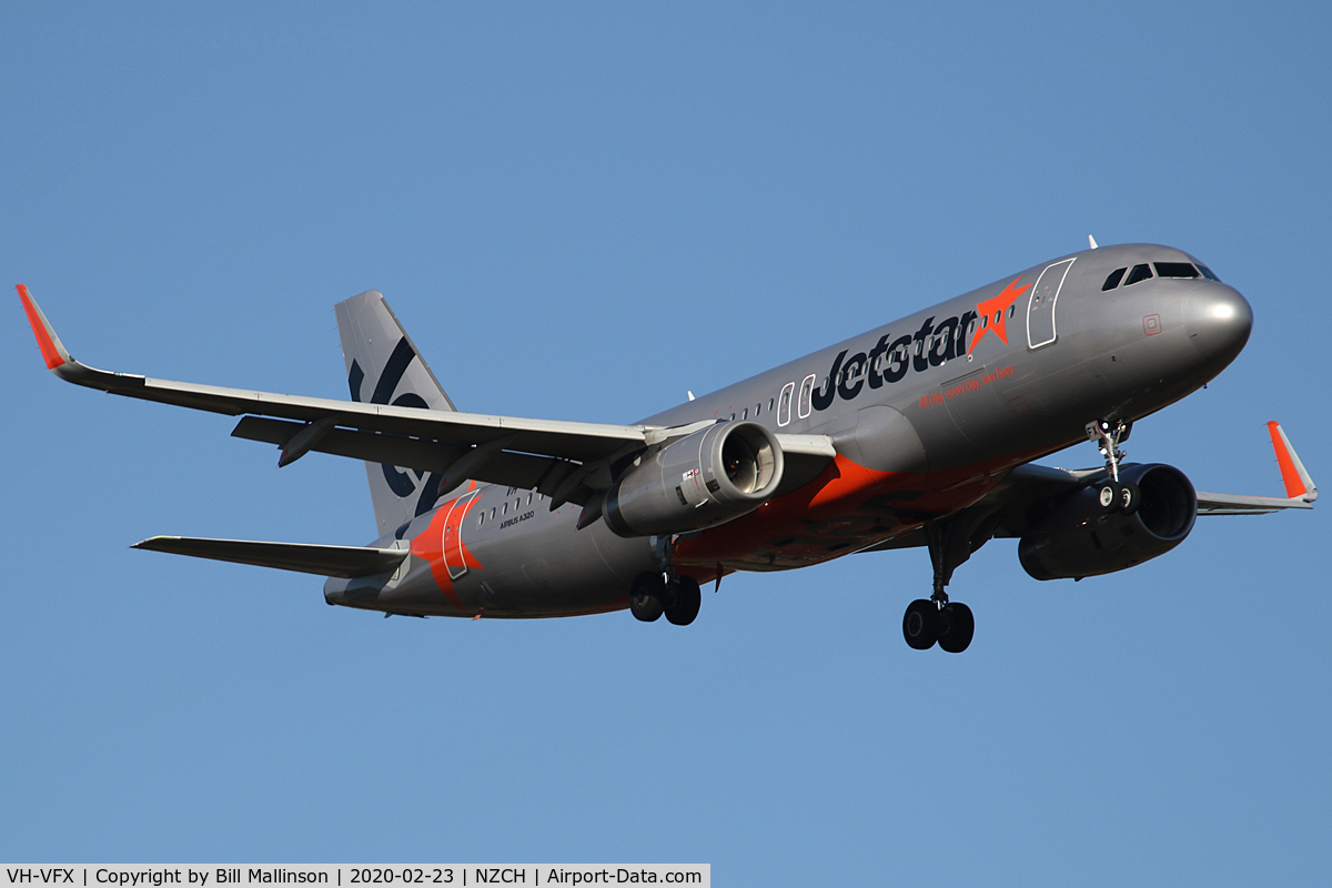 VH-VFX, 2013 Airbus A320-232 C/N 5871, from AKL