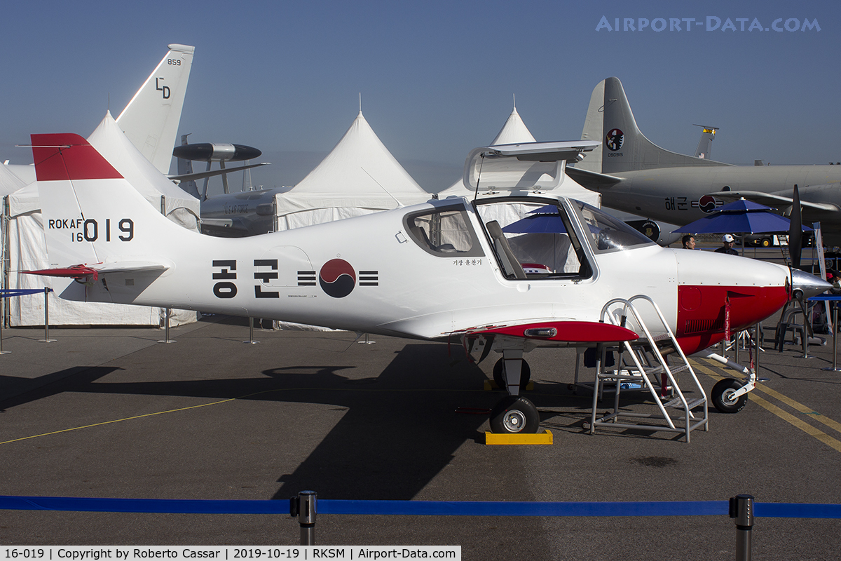 16-019, Korean Aerospace Industries KT-100 Naraon C/N Not found 16-019, Seoul ADEX 2019