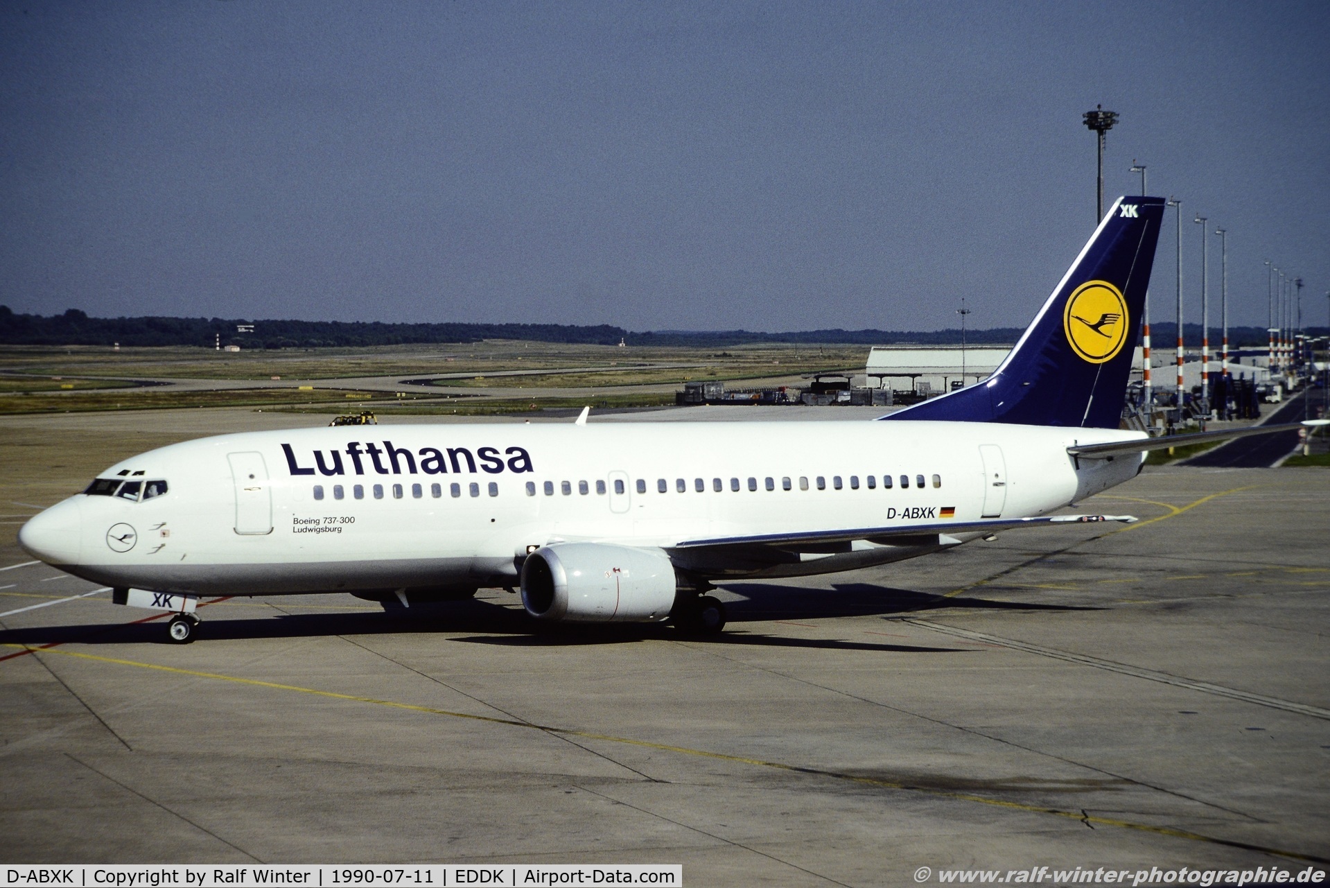 D-ABXK, 1986 Boeing 737-330 C/N 23530, Boeing 737-330 - LH DLH Lufthansa 'Ludwigsburg' - 23530 - D-ABXK - 11.07.1990 - CGN