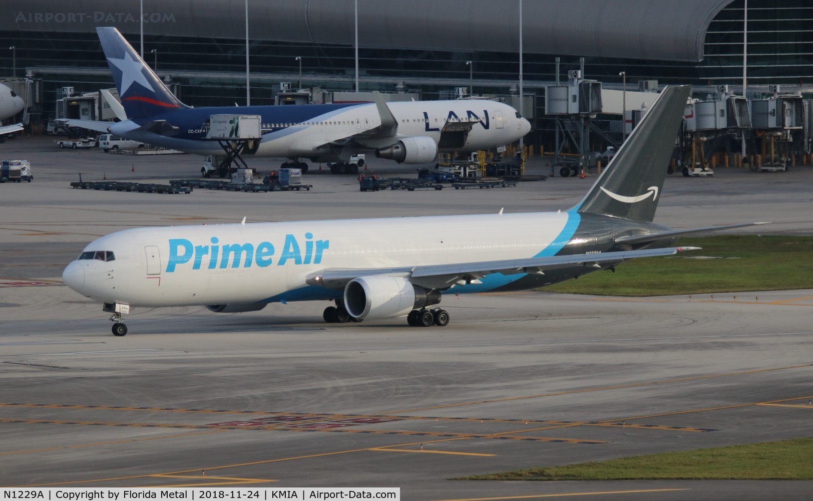 N1229A, 1999 Boeing 767-306/ER C/N 28884, Amazon Prime Air