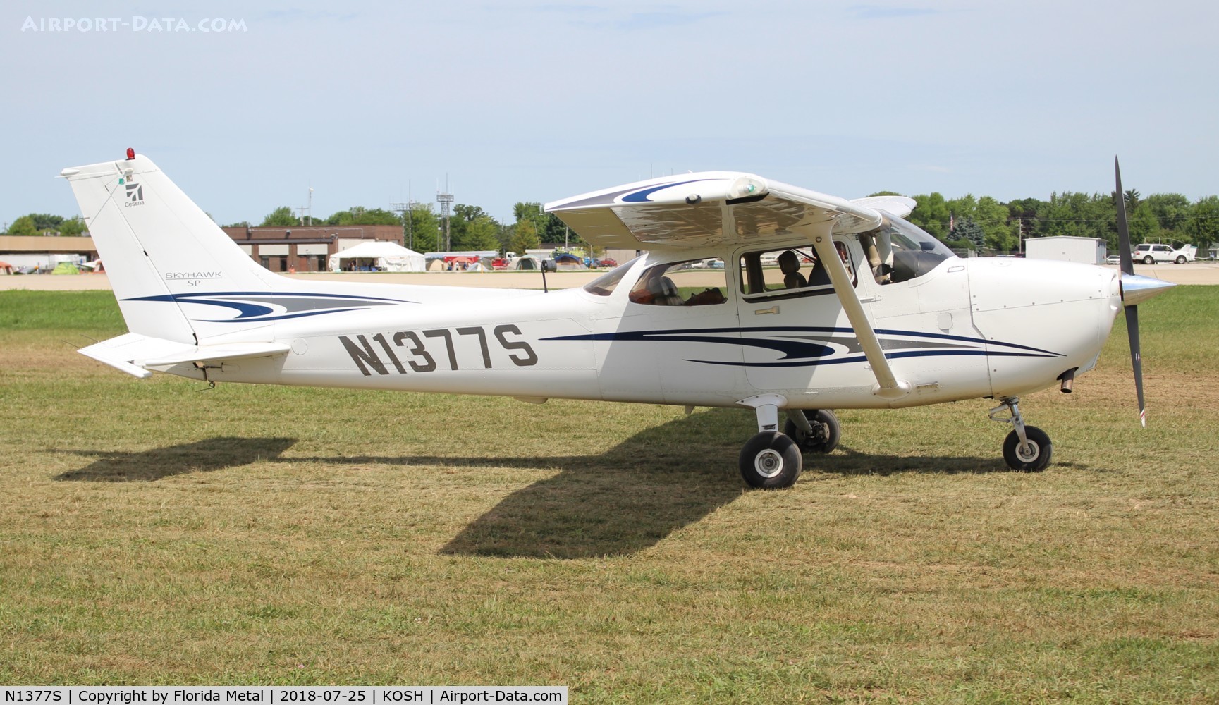 N1377S, 2005 Cessna 172S Skyhawk SP C/N 172S9840, Cessna 172S
