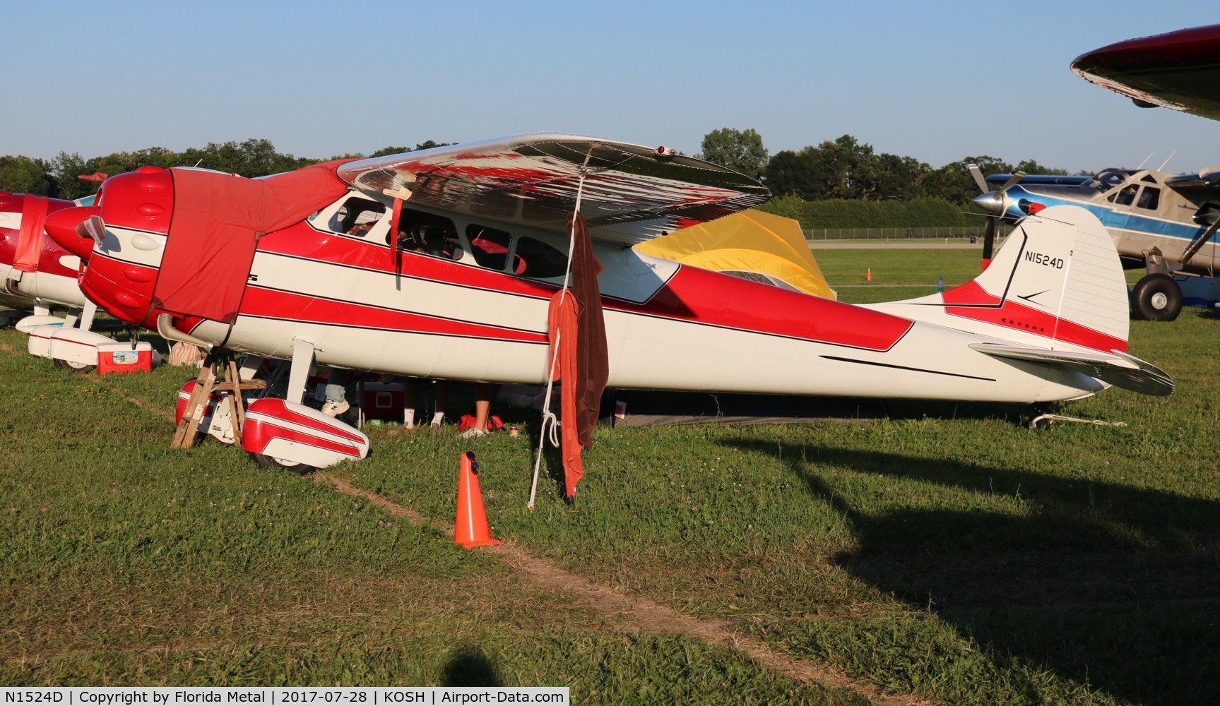 N1524D, 1952 Cessna 195A C/N 7746, Cessna 195A