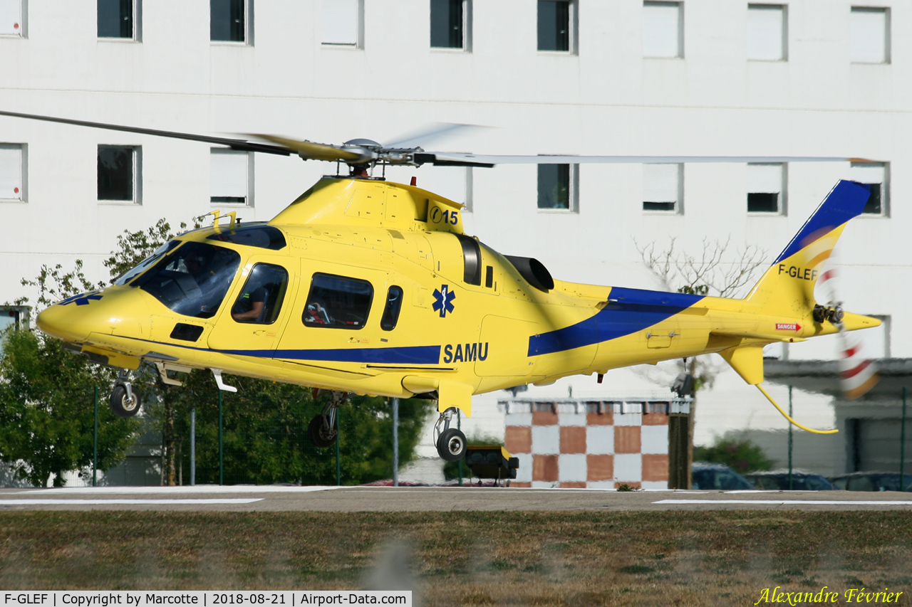 F-GLEF, 1998 Agusta A-109E Power C/N 11027, taking off from Trousseau hospital.