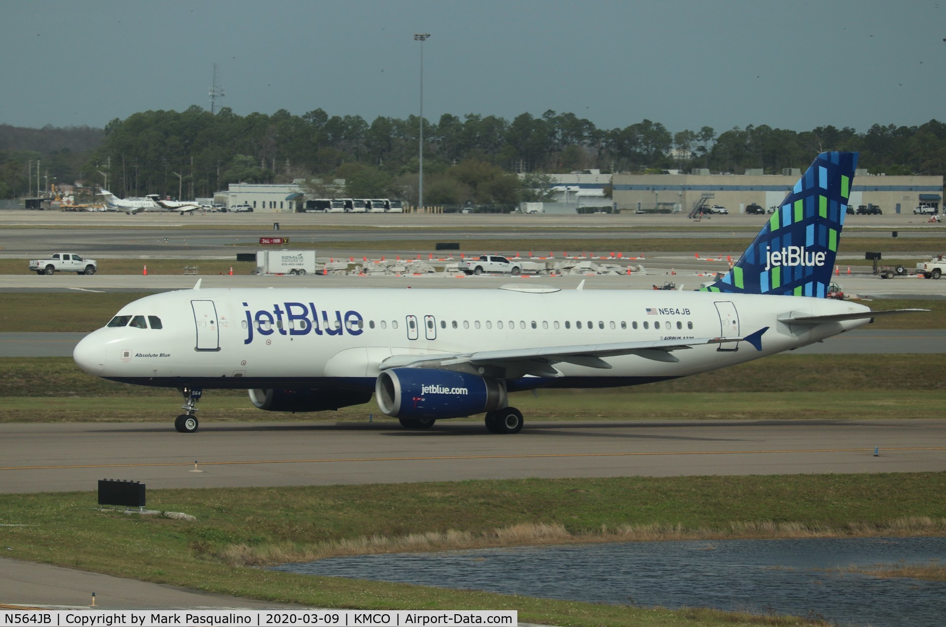 N564JB, 2003 Airbus A320-232 C/N 2020, Airbus A320-232