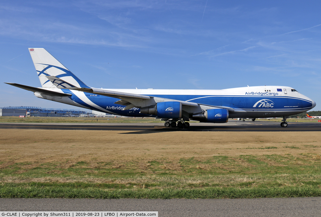 G-CLAE, 2006 Boeing 747-4EVF/ER/SCD C/N 35170, Taxiing holding point rwy 14L for departure...