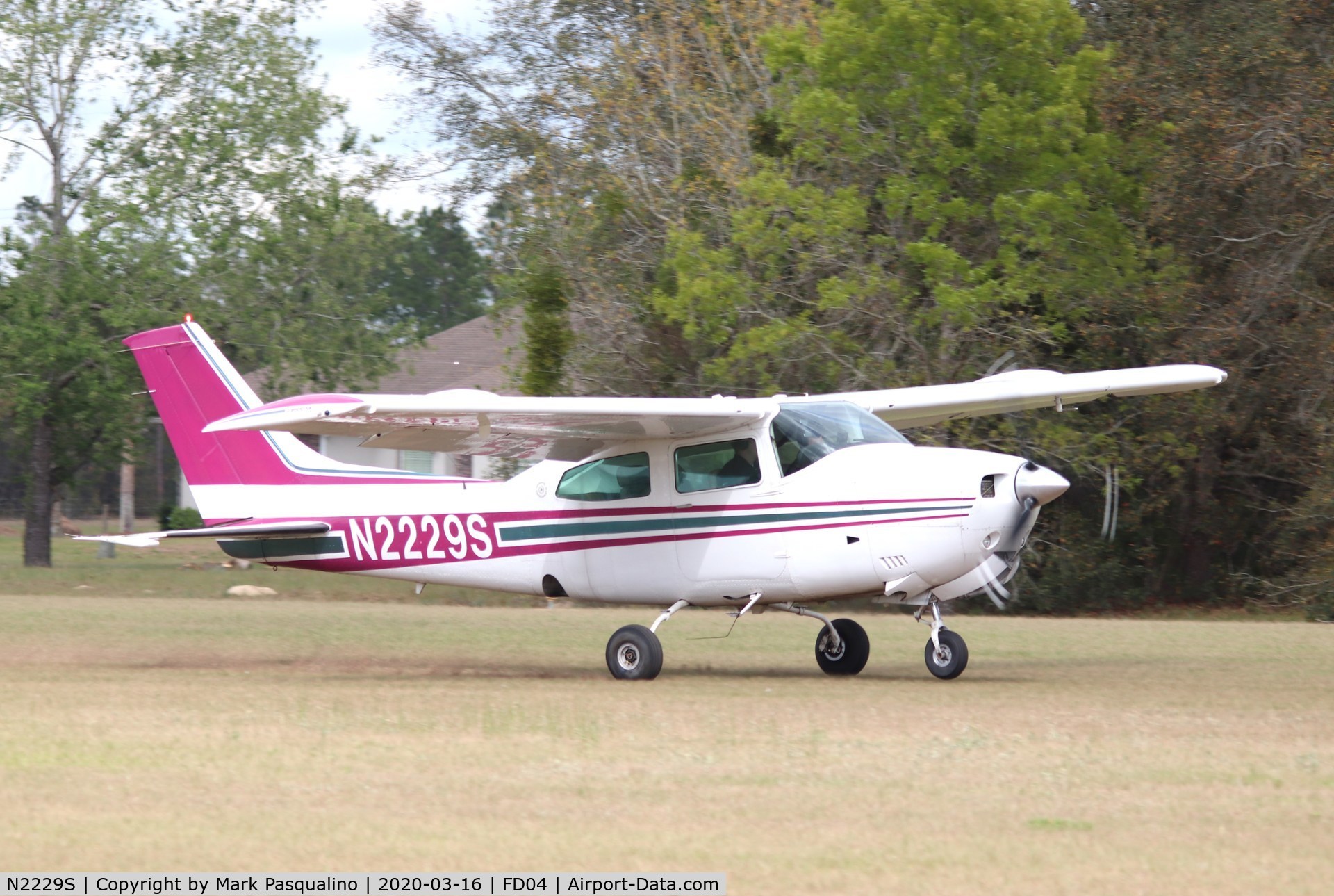 N2229S, 1976 Cessna 210L Centurion C/N 21061174, Cessna 210L