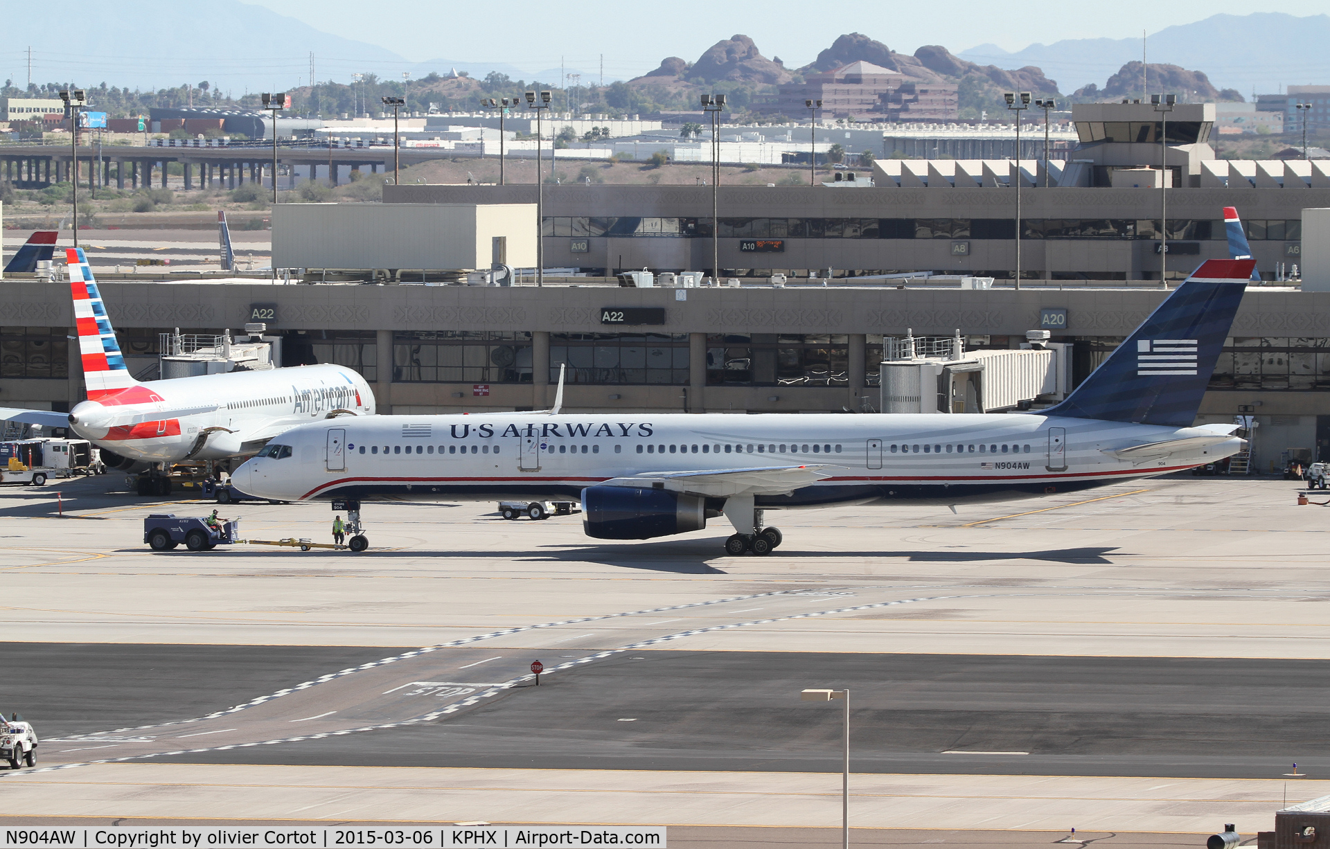 N904AW, 1986 Boeing 757-2S7 C/N 23566, Phoenix 2015