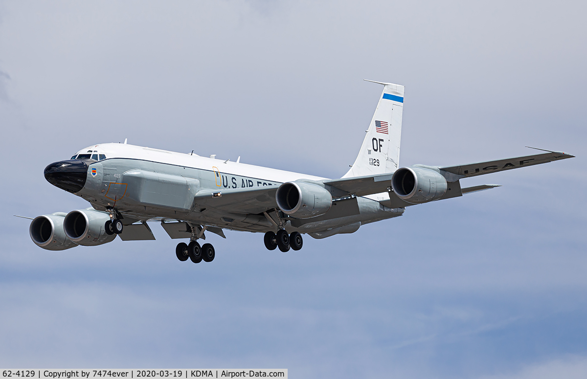 62-4129, 1962 Boeing TC-135W Stratolifter C/N 18469, On approach into DM from Offutt due to weather