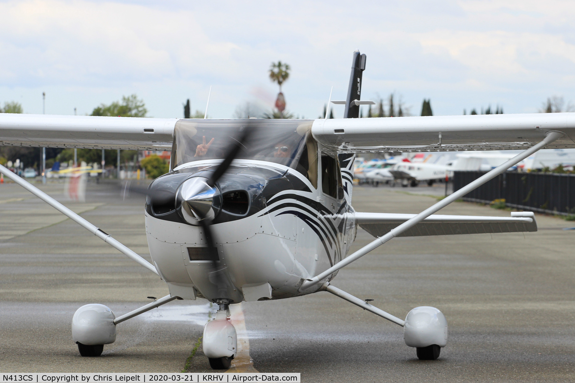 N413CS, 2016 Cessna 182T Skylane Skylane C/N 18282413, 2016 Cessna 182T Skylane taxing out for departure at Reid Hillview Airport, San Jose, CA.