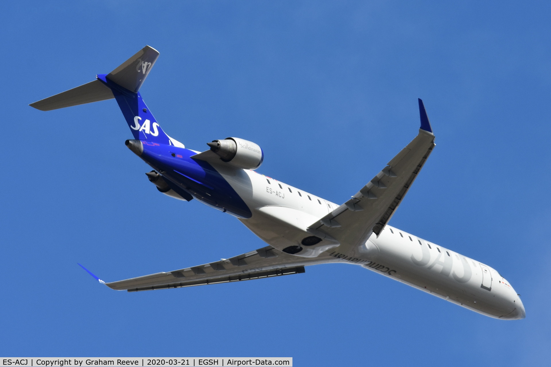 ES-ACJ, 2010 Bombardier CRJ-900LR (CL-600-2D24) C/N 15250, Departing from Norwich.