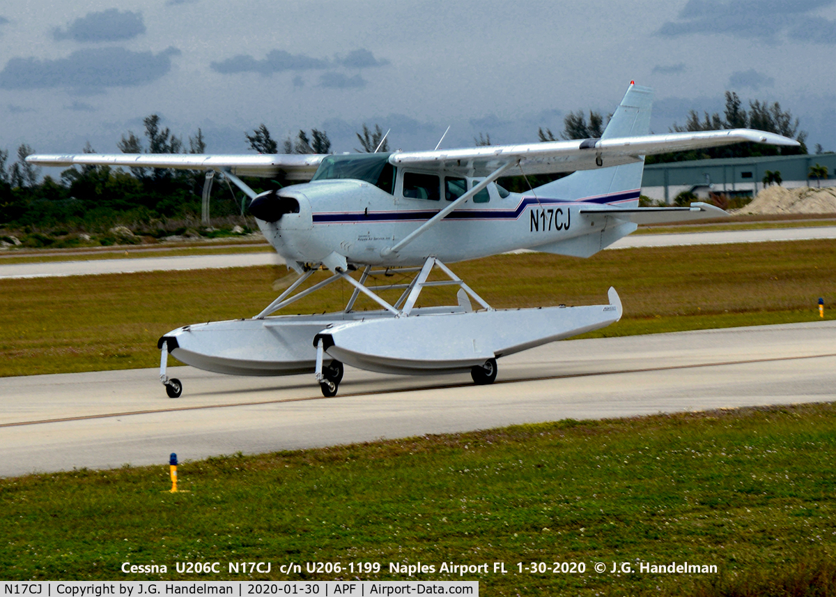 N17CJ, 1968 Cessna U206C Super Skywagon C/N U2061199, On  taxiway.