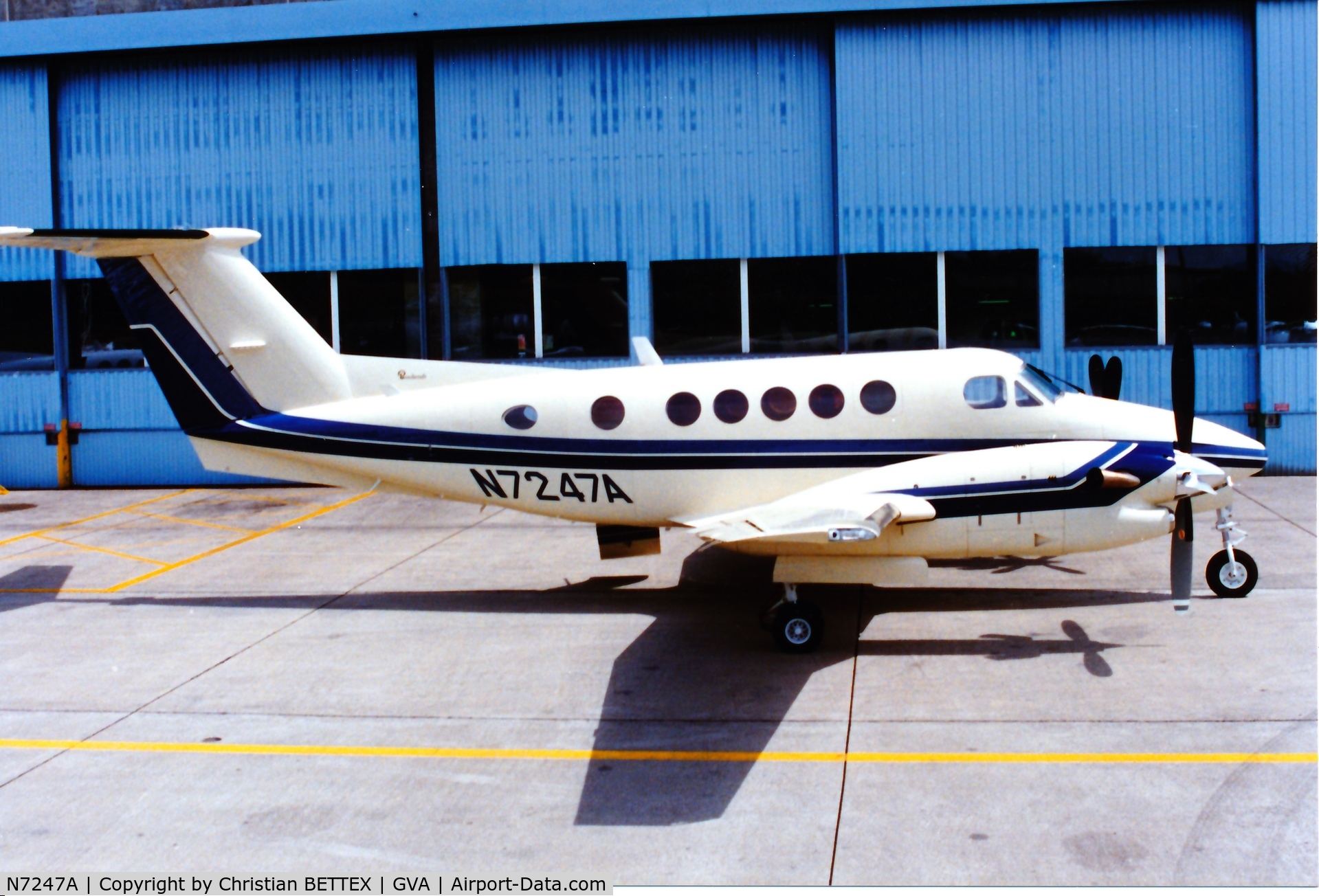N7247A, 1985 Beech 300 C/N FA-75, Overhauled by TRANSAIRCO GVA, after crash in mai 1988