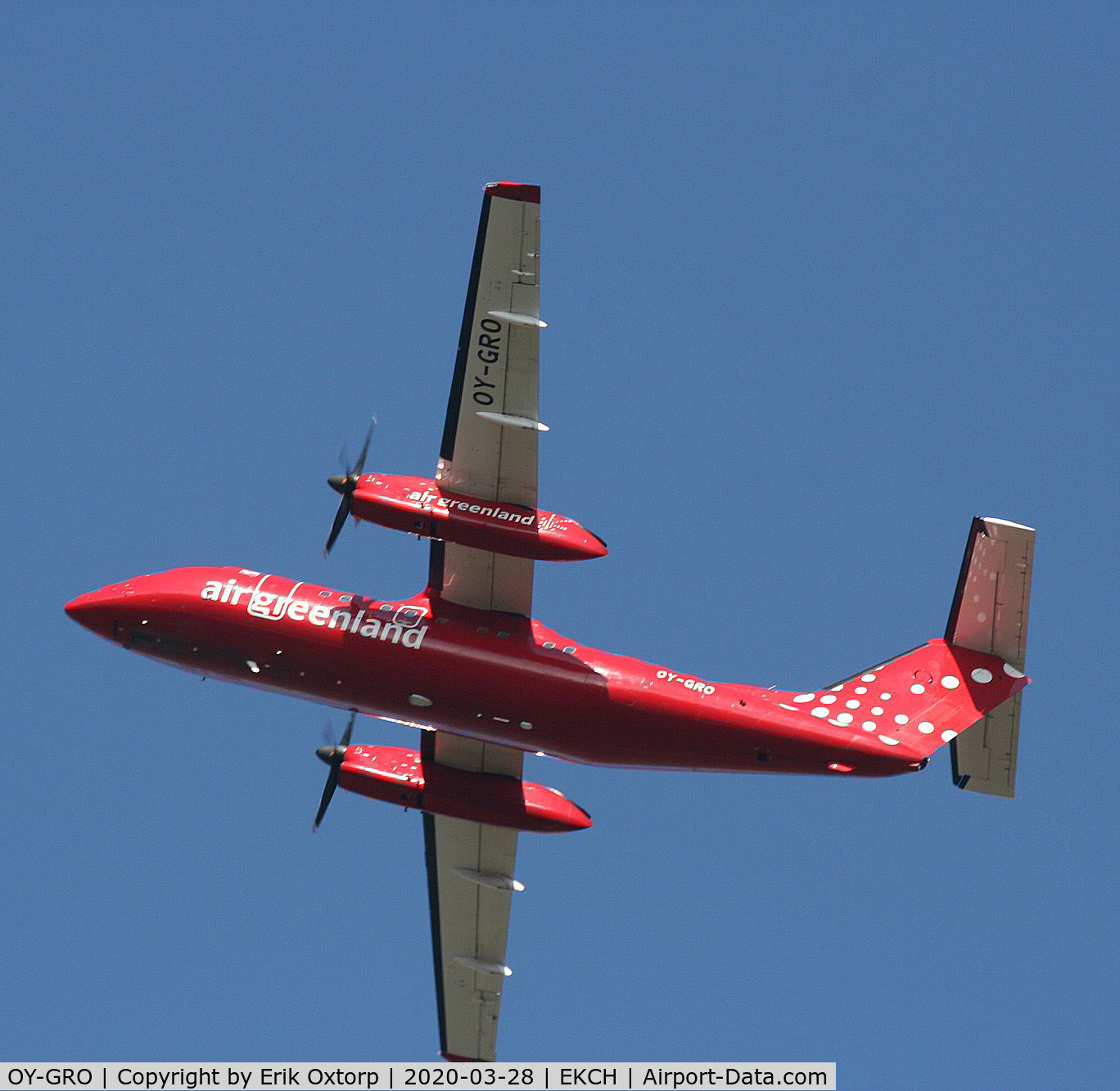 OY-GRO, 1997 De Havilland Canada DHC-8-202 Dash 8 C/N 482, OY-GRO taking off rw 22L