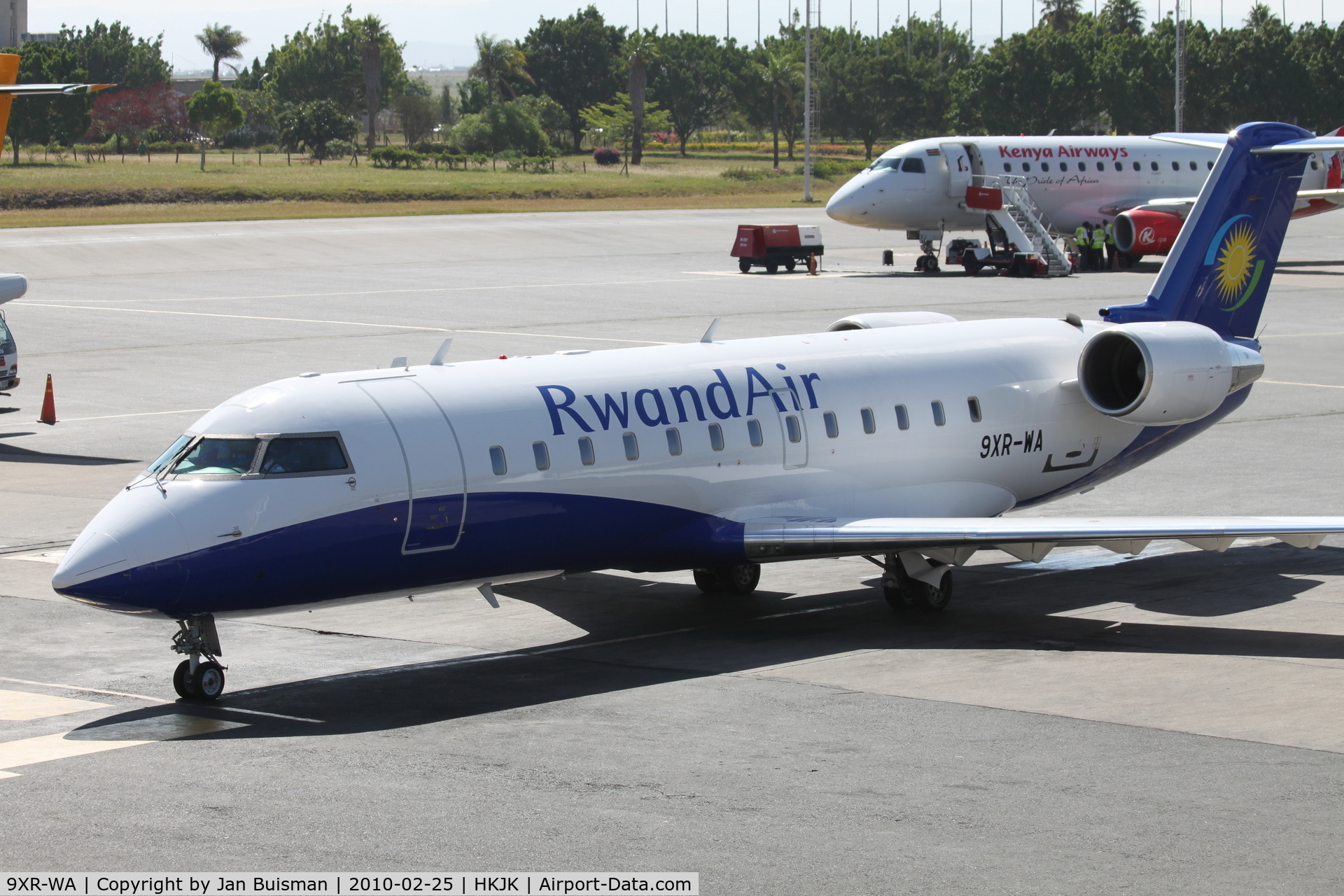 9XR-WA, 2000 Bombardier CRJ-200ER (CL-600-2B19) C/N 7439, Rwandair Express