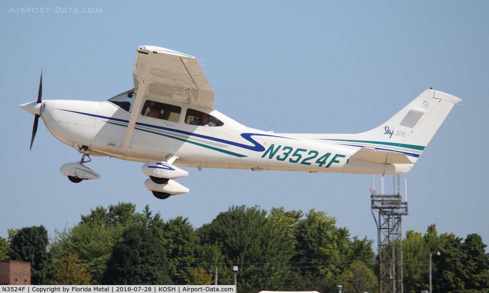N3524F, 2001 Cessna 182T Skylane C/N 18280975, Cessna 182T