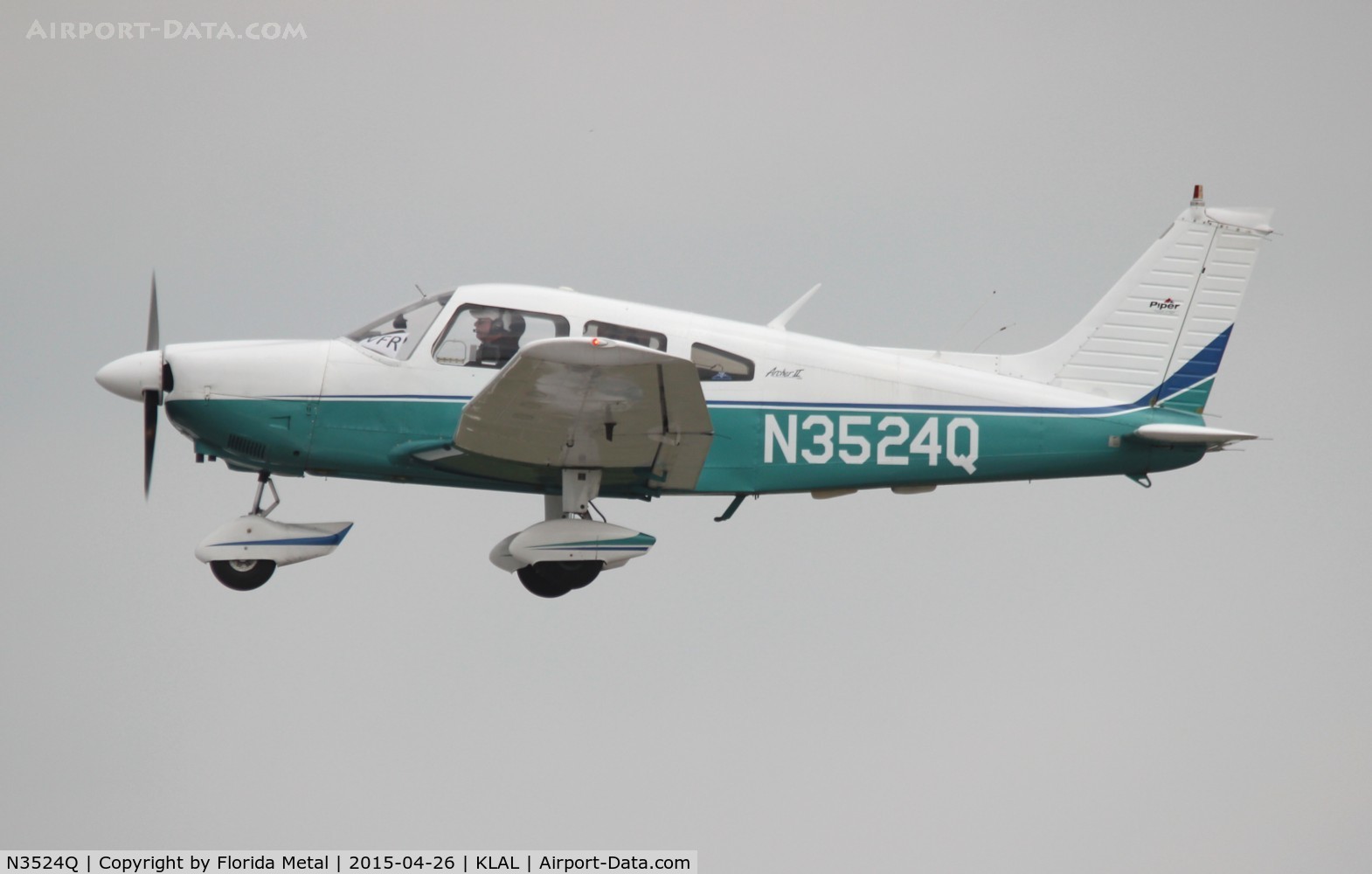 N3524Q, 1977 Piper PA-28-181 C/N 28-7790462, PA-28-181