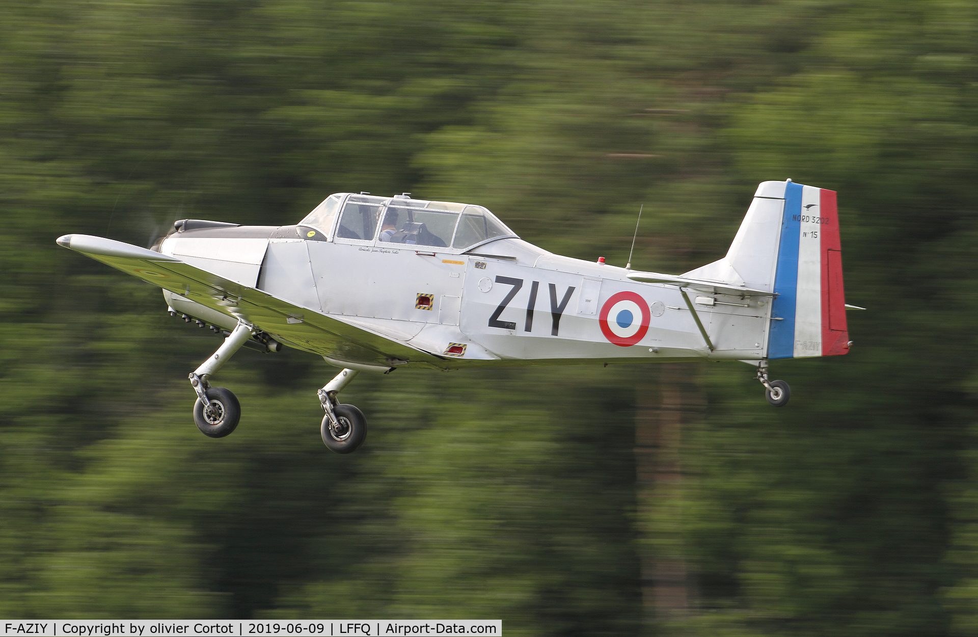 F-AZIY, Nord 3202 Master C/N 15, 2019 airshow