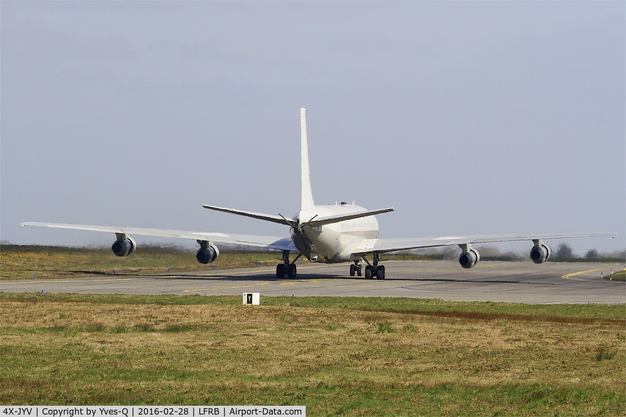 272, 1975 Boeing 707-3L6C C/N 21096, Israeli Air Force Boeing 707-3L6C, Taxiing to Parking area, Brest-Bretagne Airport (LFRB-BES)