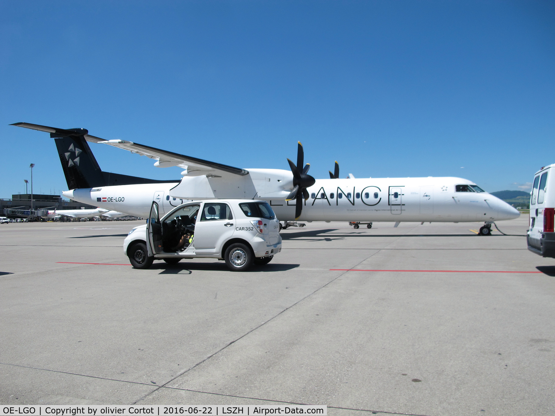 OE-LGO, 2009 De Havilland Canada DHC-8-400Q Dash 8 C/N 4281, june 2016