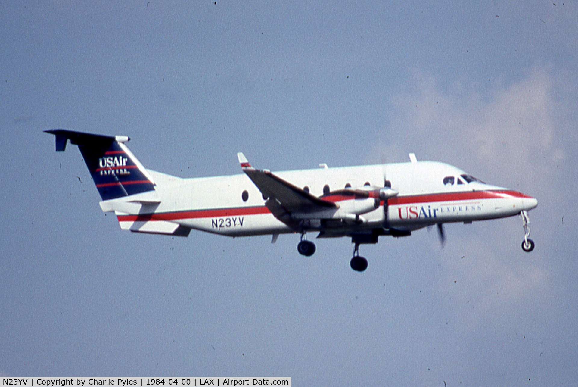 N23YV, 1992 Beech 1900D C/N UE-23, OPB Mesa