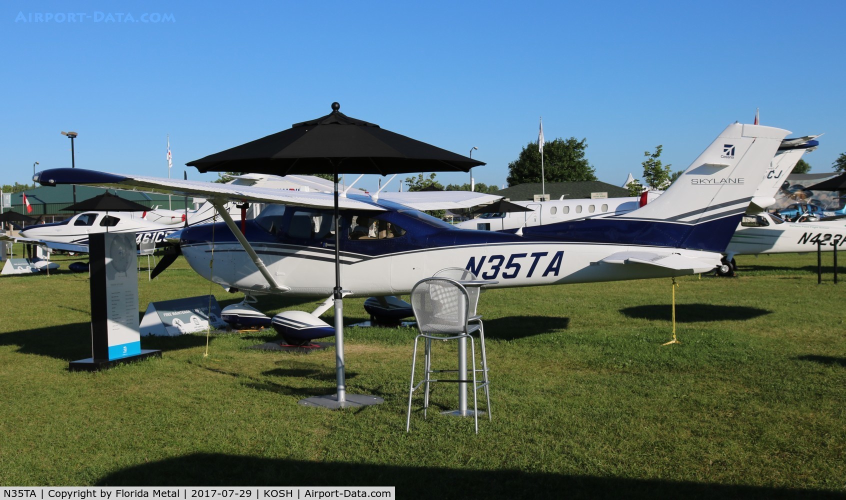 N35TA, 2017 Cessna 182T Skylane Skylane C/N 18283003, Air Venture 2017