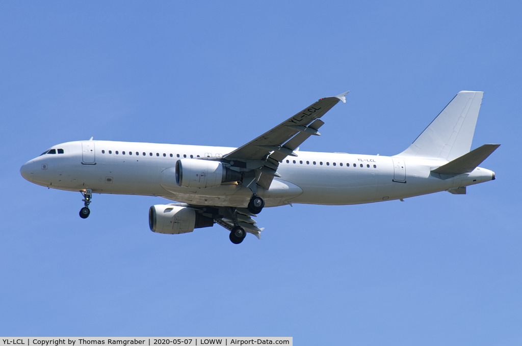 YL-LCL, 1995 Airbus A320-214 C/N 533, SmartLynx Airbus A320